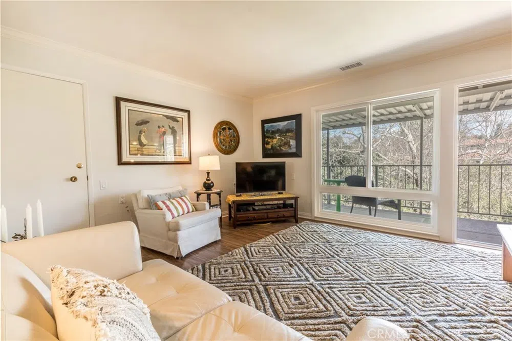 928 Ave Majorca #O Laguna Woods, CA 92637