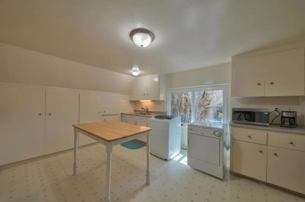 410 Pine Avenue Pacific Grove, CA 93950