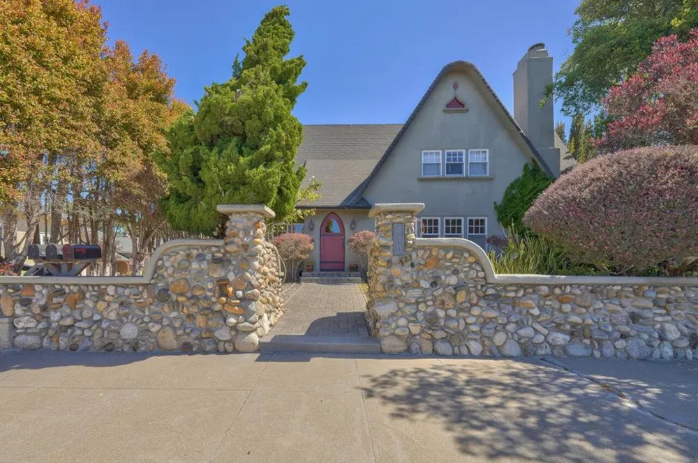410 Pine Avenue Pacific Grove, CA 93950