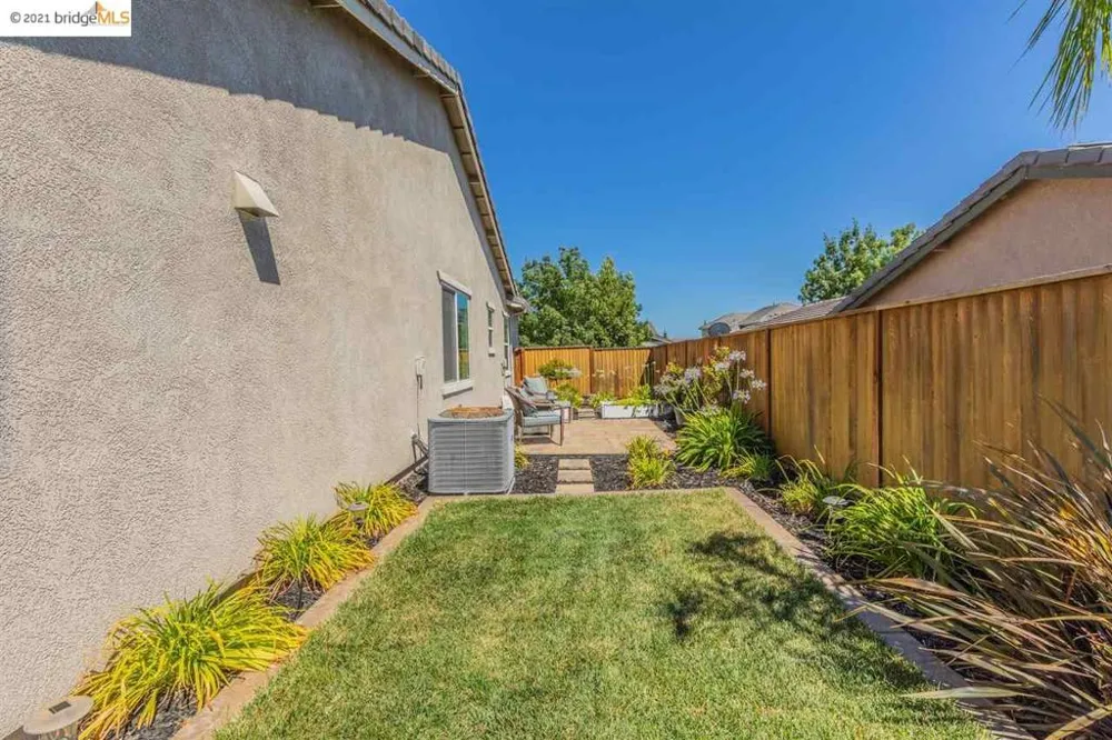5600 Monaghan Way Antioch, CA 94531