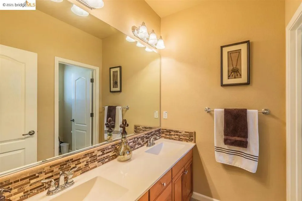 5600 Monaghan Way Antioch, CA 94531