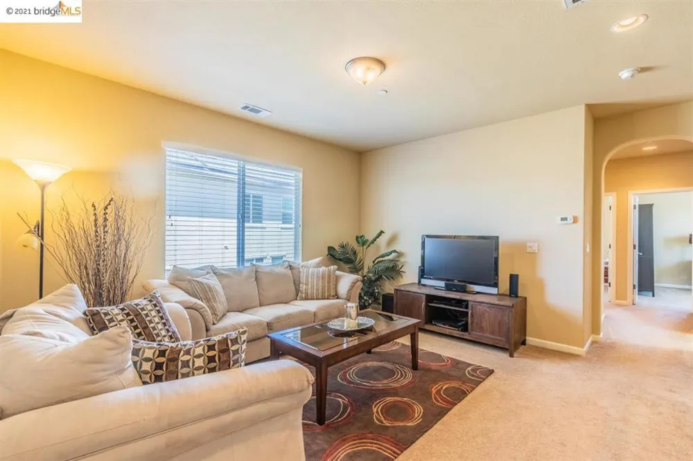 5600 Monaghan Way Antioch, CA 94531