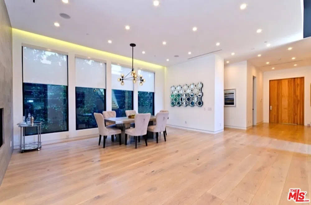307 S Sycamore Avenue Los Angeles, CA 90036