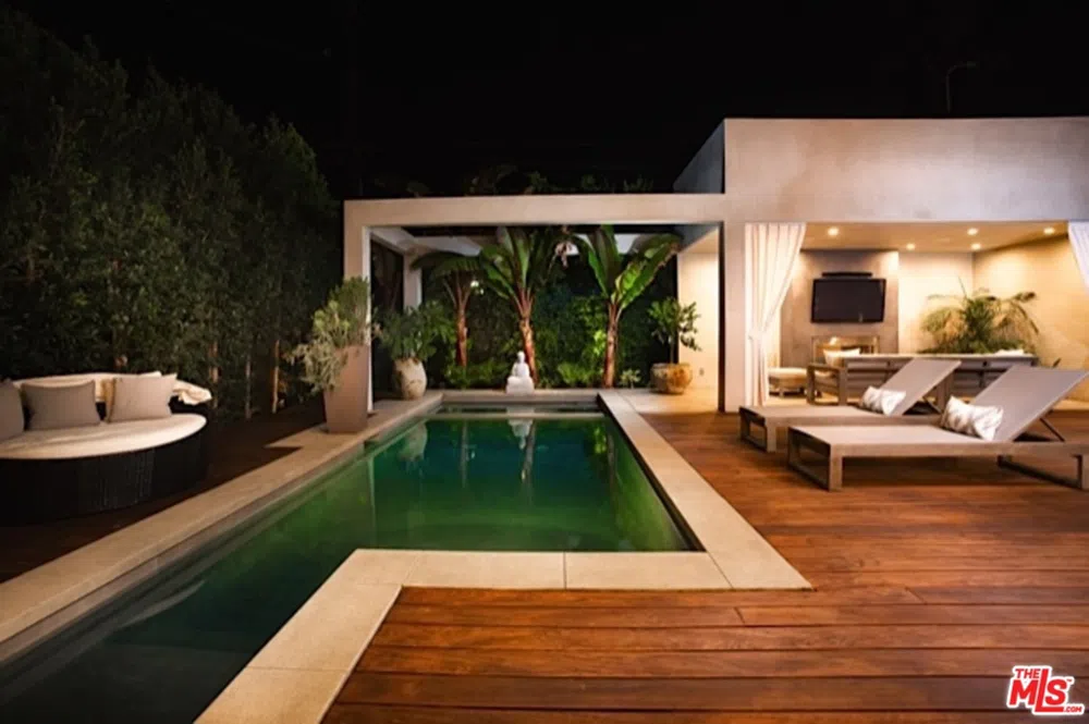 307 S Sycamore Avenue Los Angeles, CA 90036
