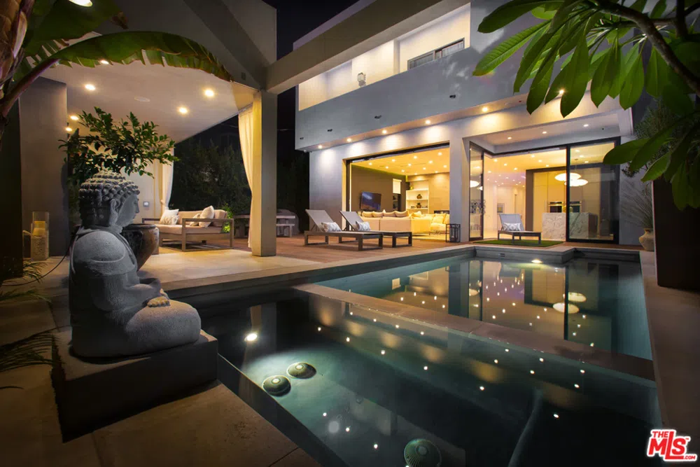 307 S Sycamore Avenue Los Angeles, CA 90036