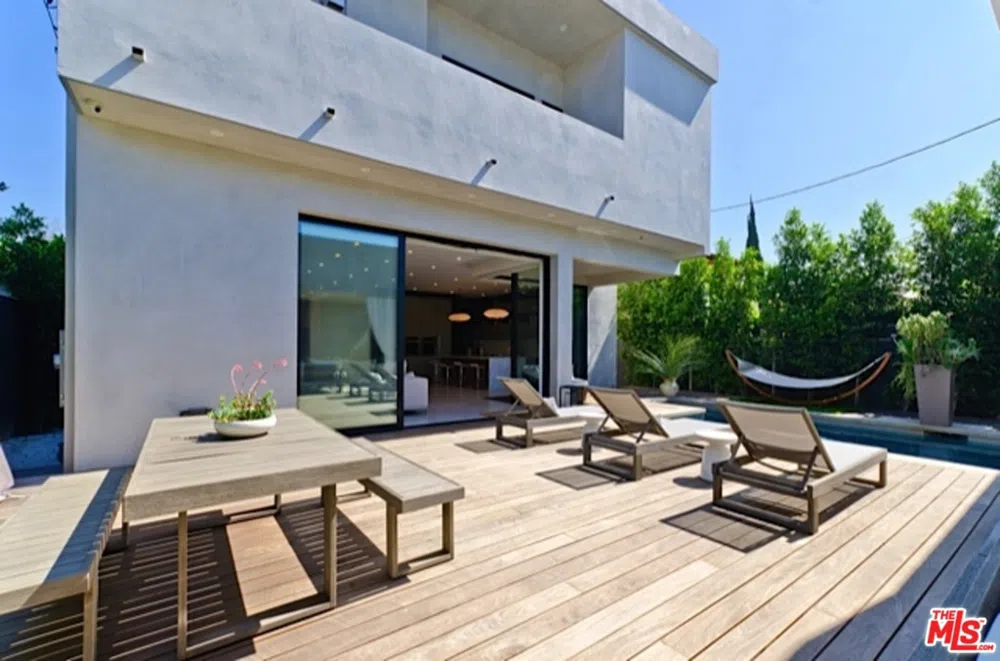 307 S Sycamore Avenue Los Angeles, CA 90036