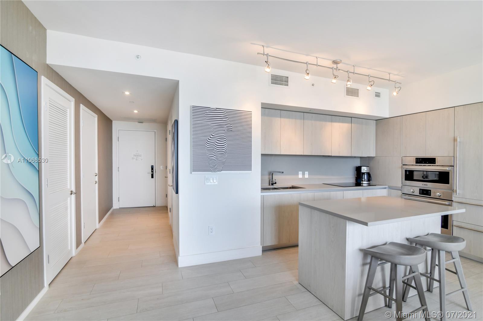 4010 S Ocean Dr #R703 Hollywood, FL 33019