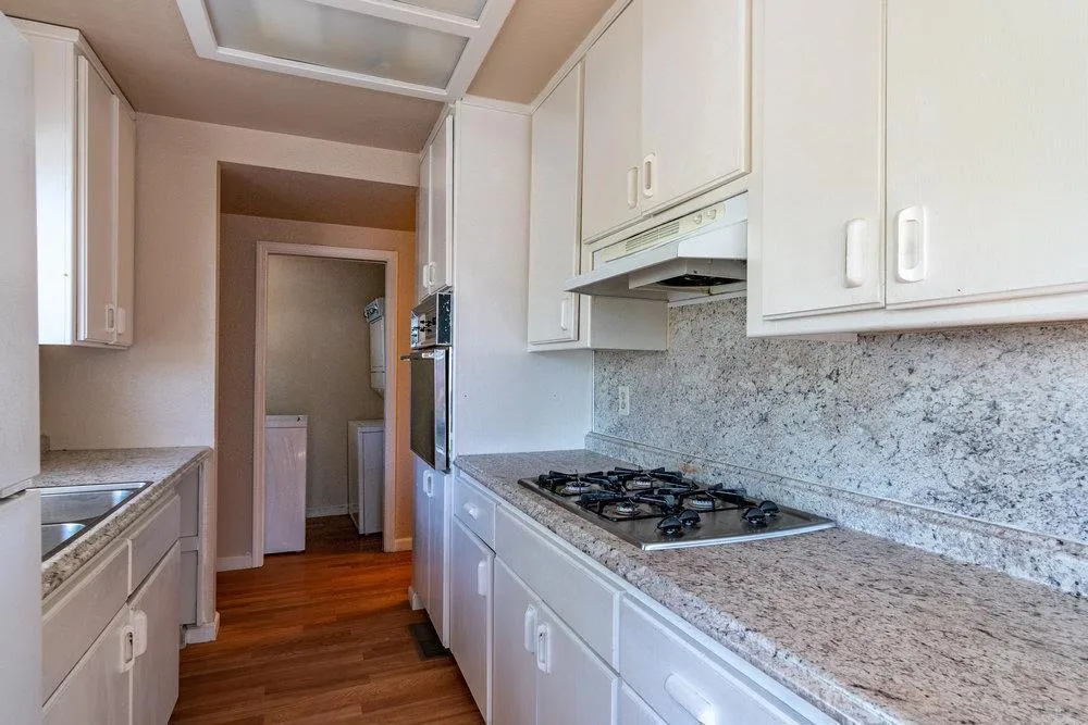 358 6th Street Gilroy, CA 95020