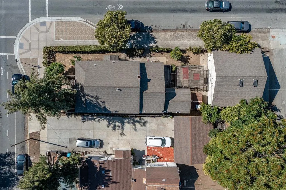 358 6th Street Gilroy, CA 95020