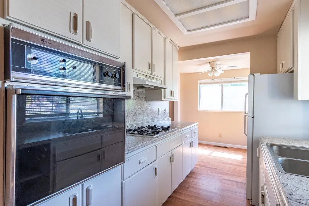 358 6th Street Gilroy, CA 95020