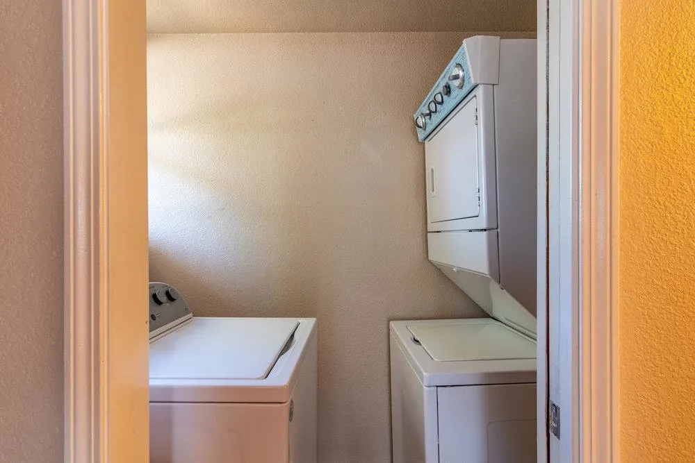 358 6th Street Gilroy, CA 95020