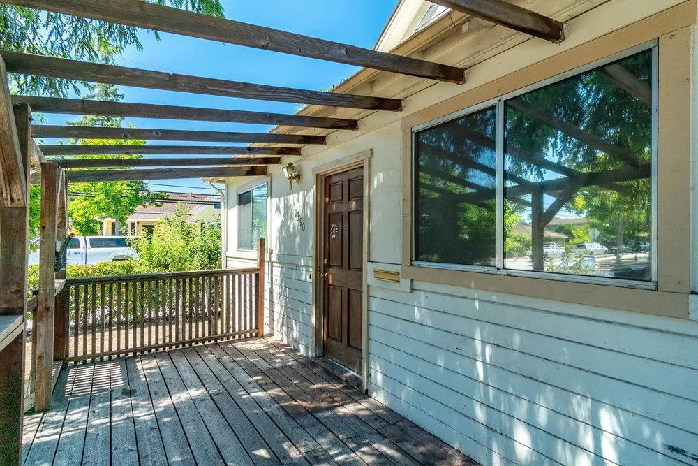 358 6th Street Gilroy, CA 95020