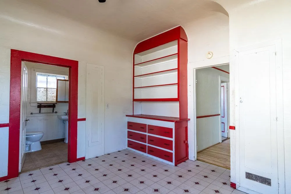 358 6th Street Gilroy, CA 95020