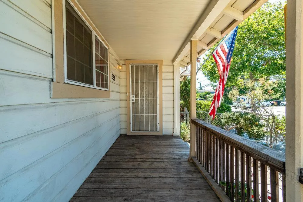 358 6th Street Gilroy, CA 95020
