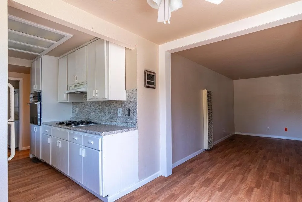 358 6th Street Gilroy, CA 95020
