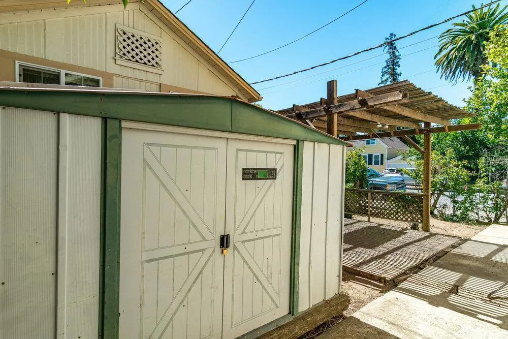 358 6th Street Gilroy, CA 95020