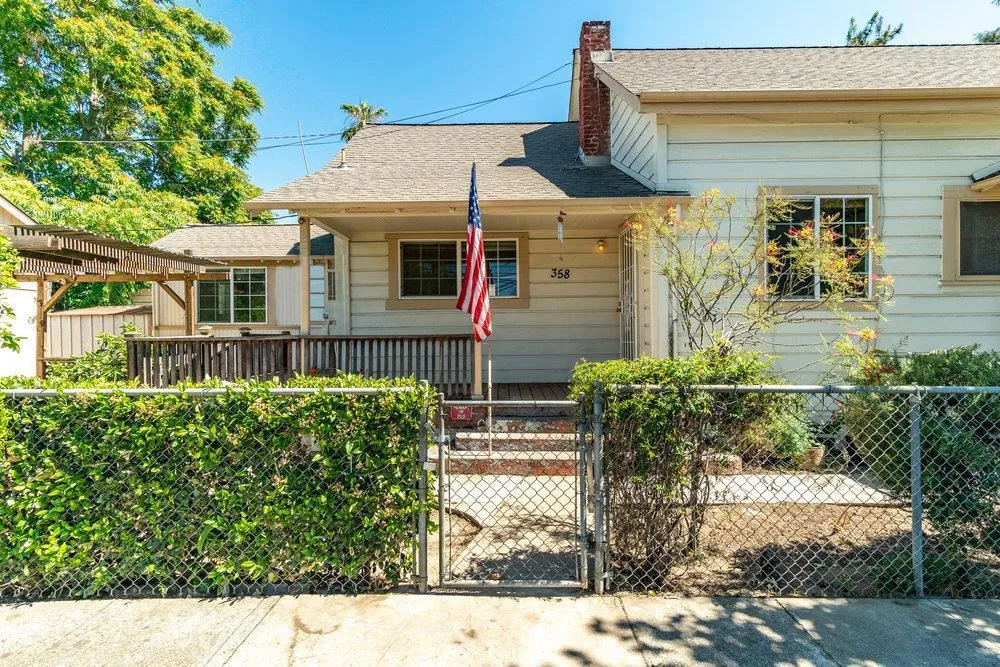 358 6th Street Gilroy, CA 95020