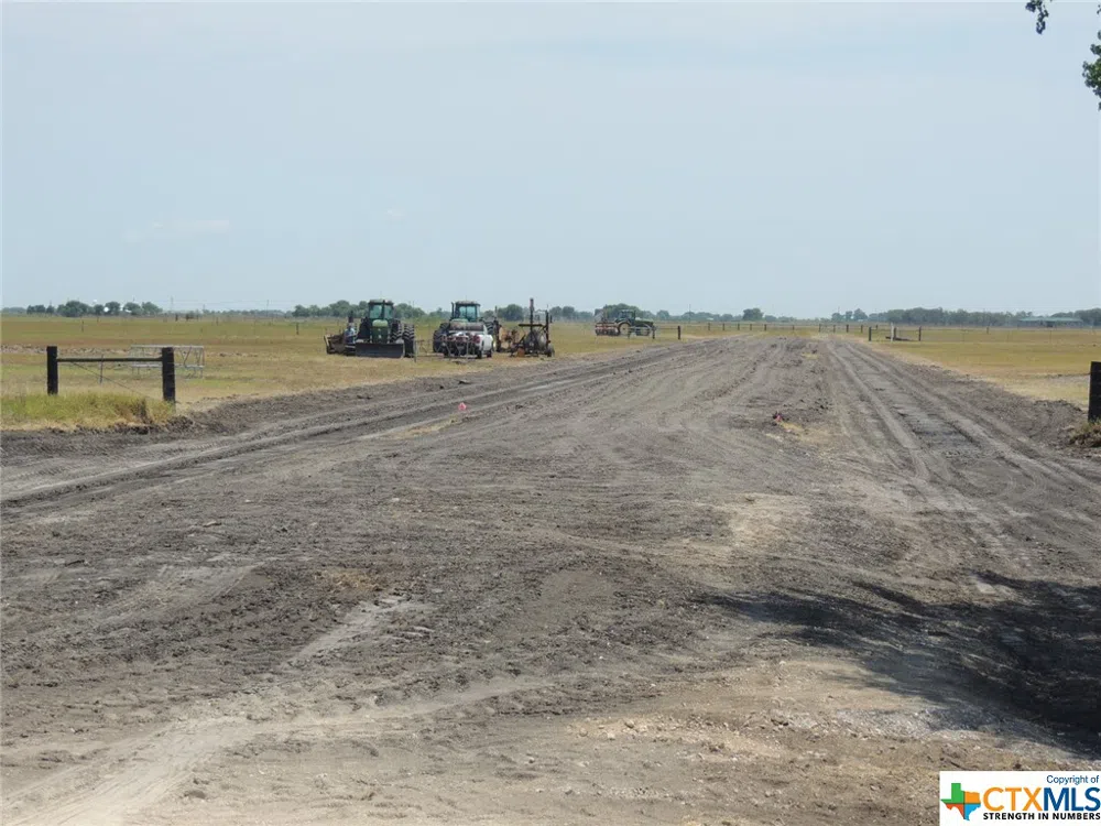 28 Jaseton Path Port Lavaca, TX 77979