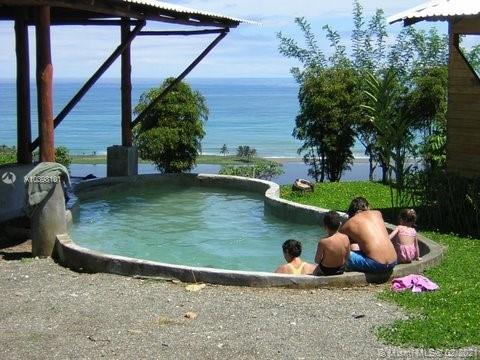 1 Carate Osa Peninsula 