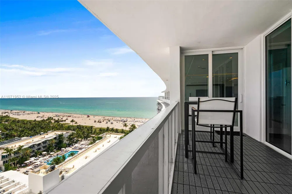 100 Lincoln Rd #PH6 Miami Beach, FL 33139