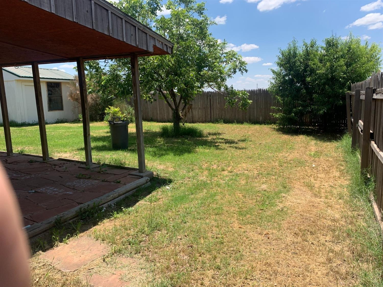 4209 Ridgeway Plainview, TX 79072