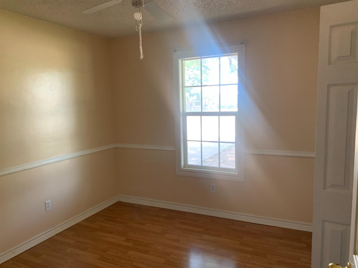 4209 Ridgeway Plainview, TX 79072