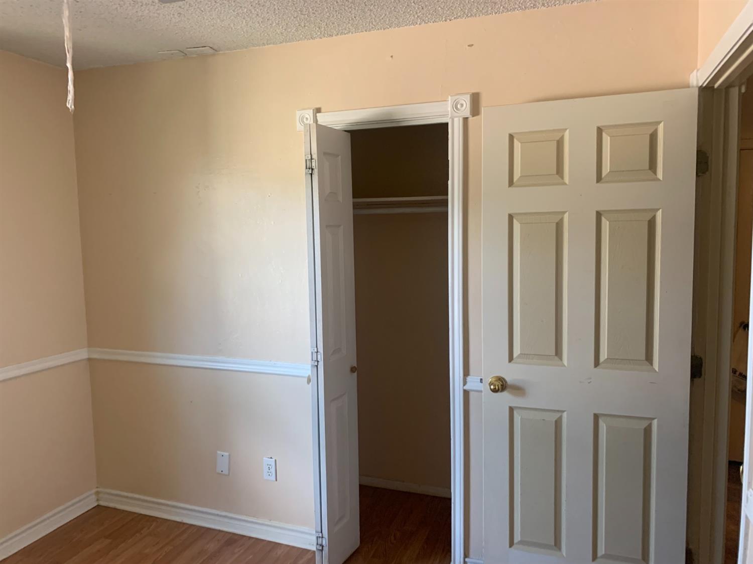 4209 Ridgeway Plainview, TX 79072
