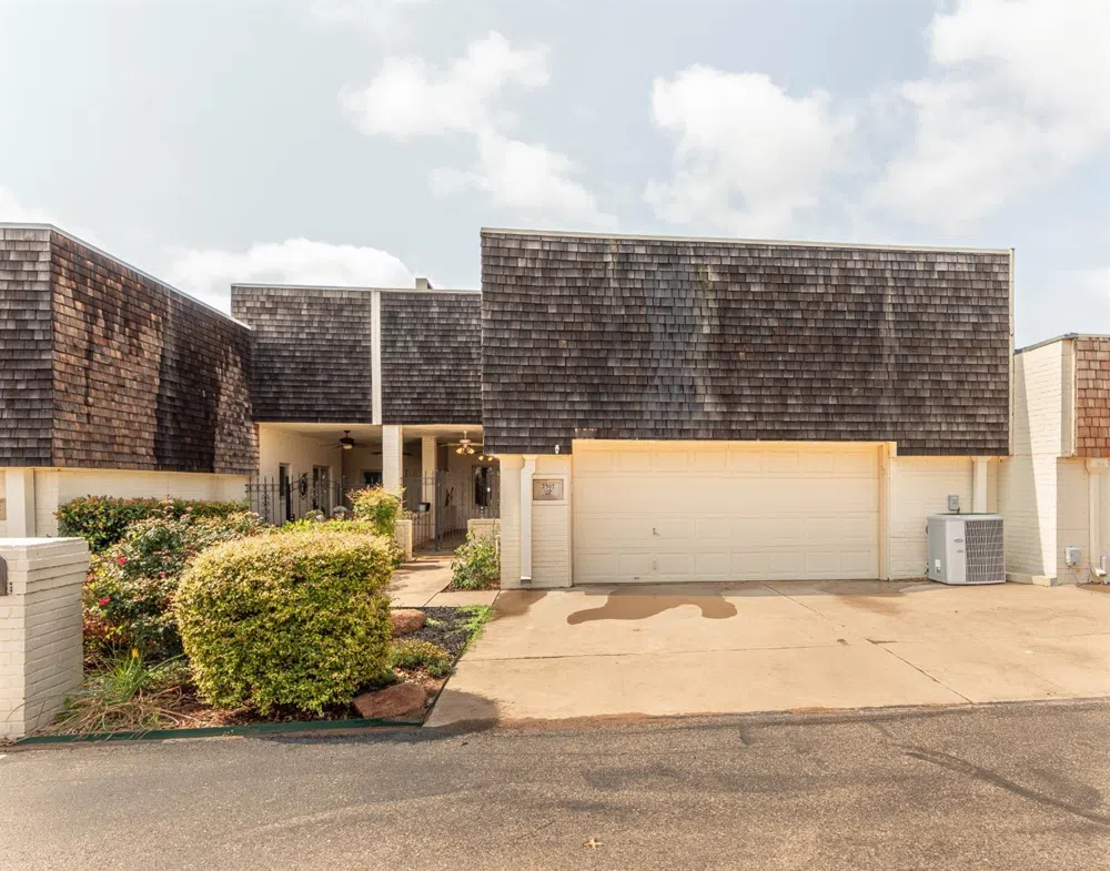 2302 Slide Road Lubbock, TX 79407
