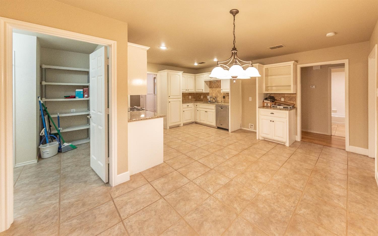 2302 Slide Road Lubbock, TX 79407