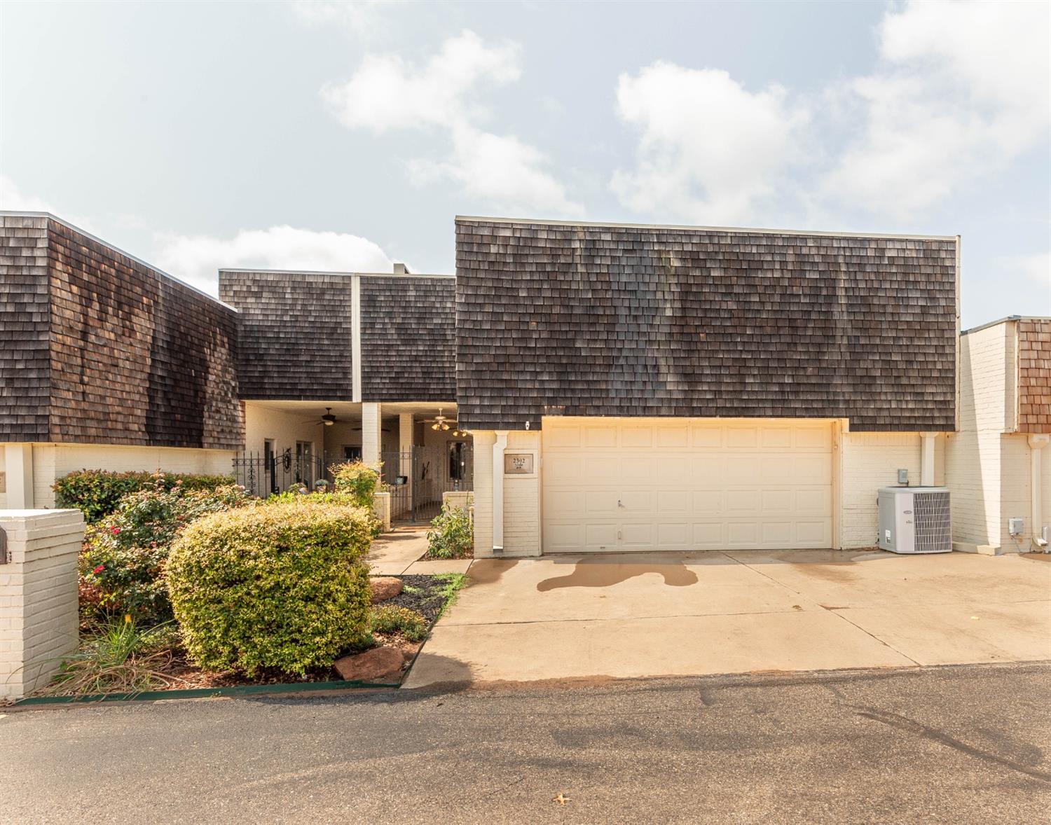 2302 Slide Road Lubbock, TX 79407