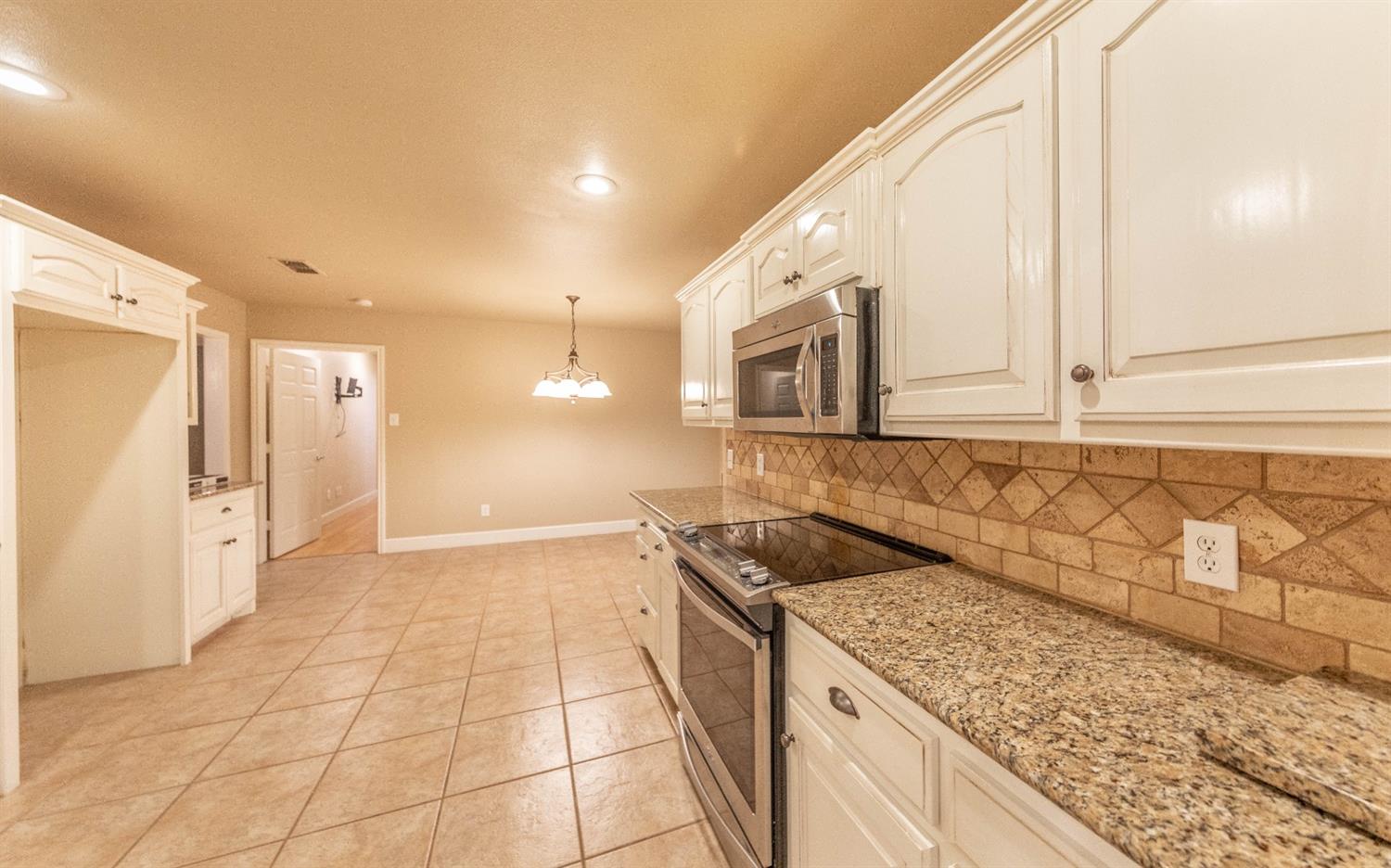 2302 Slide Road Lubbock, TX 79407