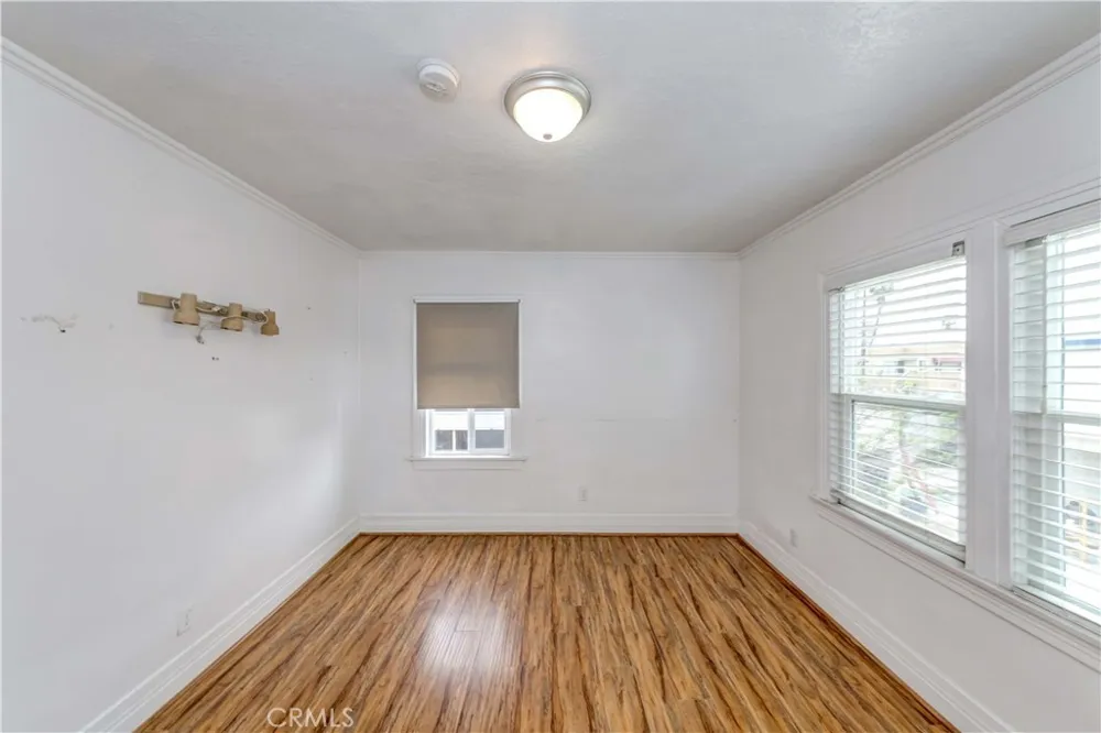 1308 S Van Ness Avenue Los Angeles, CA 90019
