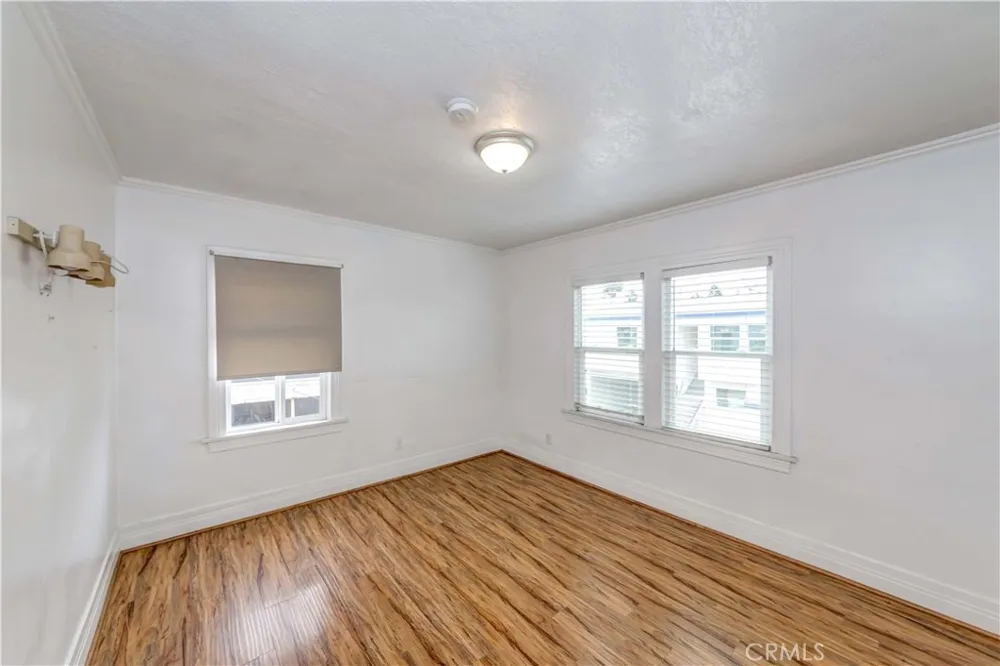 1308 S Van Ness Avenue Los Angeles, CA 90019