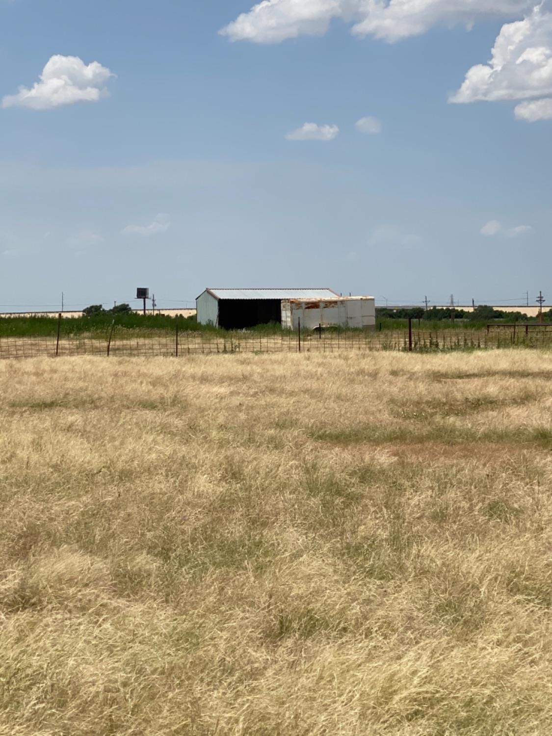 711 E Farm Road 1729 New Deal, TX 79350