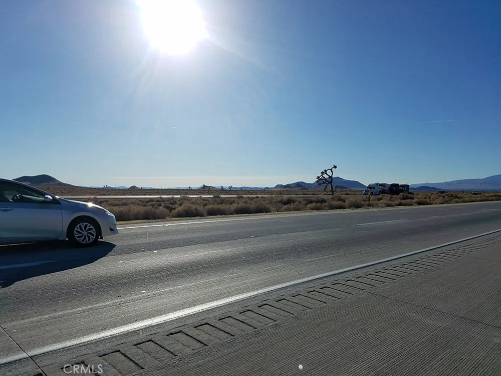 100 On Highway 58 Mojave, CA 93501