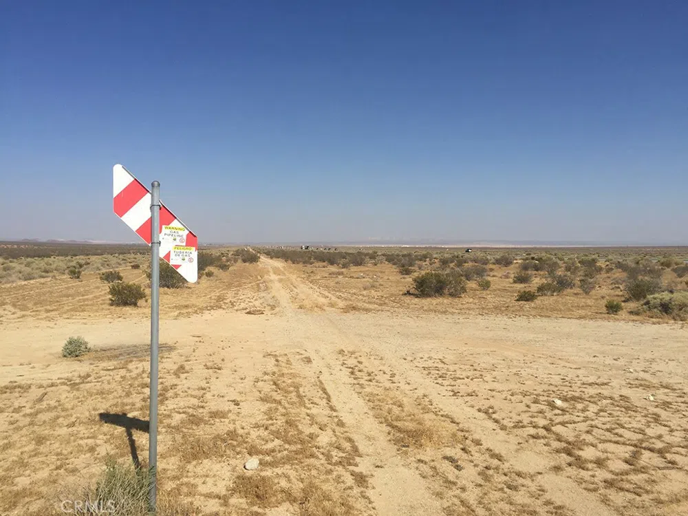 100 On Highway 58 Mojave, CA 93501