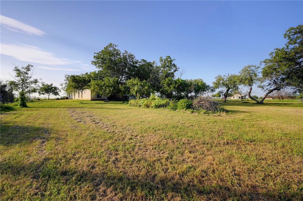 1280 Union Wine Road New Braunfels, TX 78130