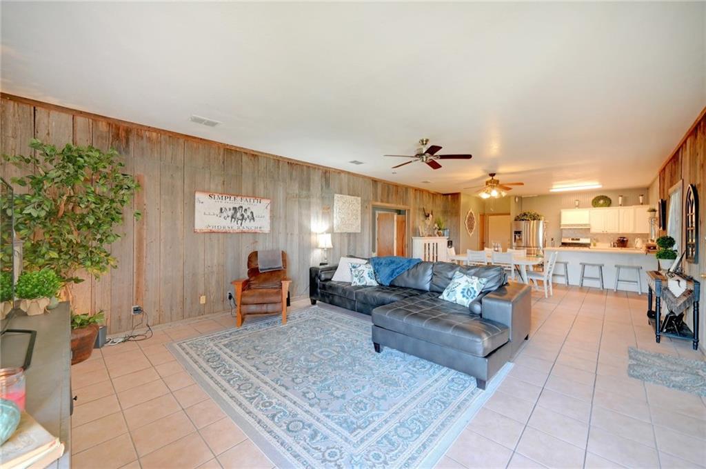 1280 Union Wine Road New Braunfels, TX 78130