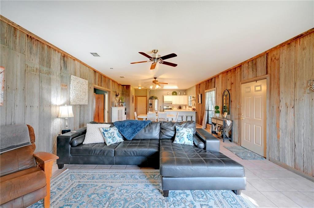 1280 Union Wine Road New Braunfels, TX 78130