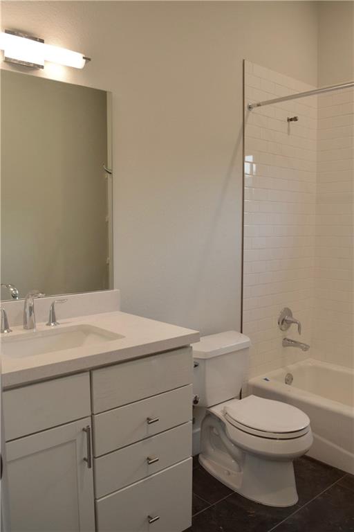 609 Elmwood Pl #B Austin, Texas 78705
