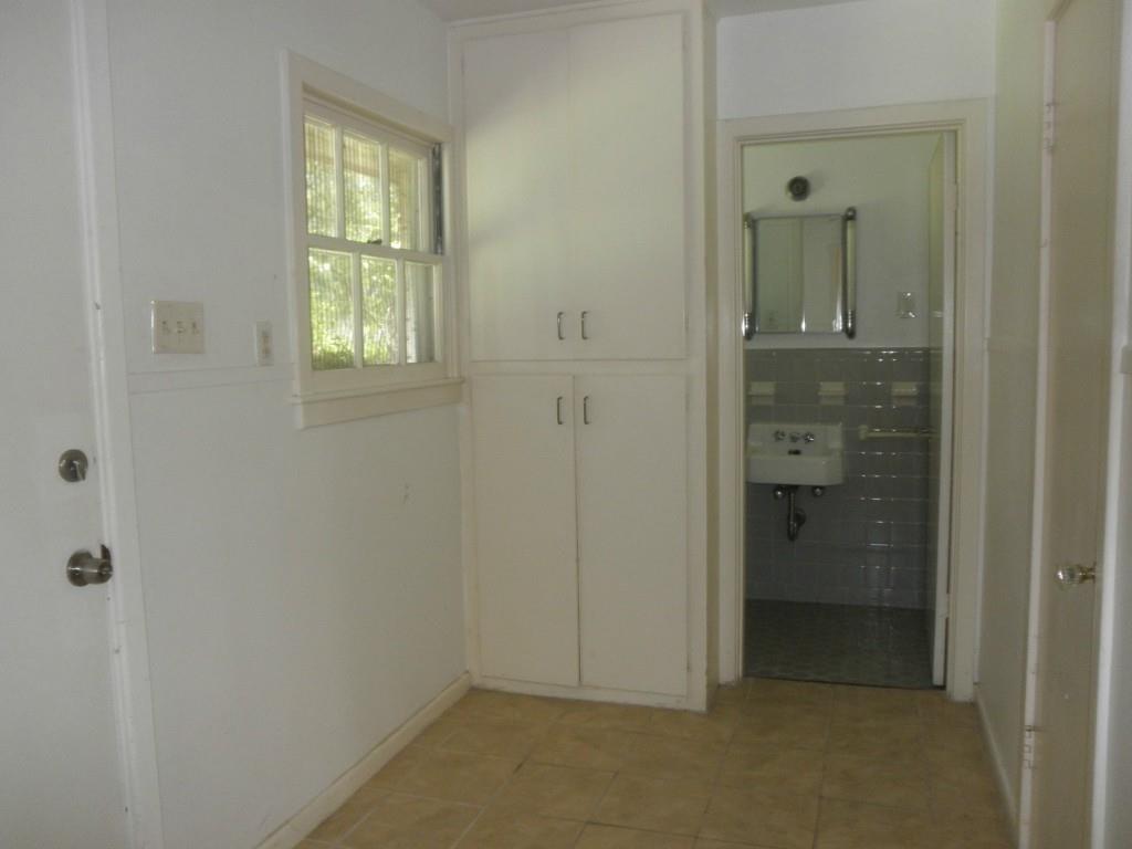 915 Duncan Ln Austin, Texas 78705