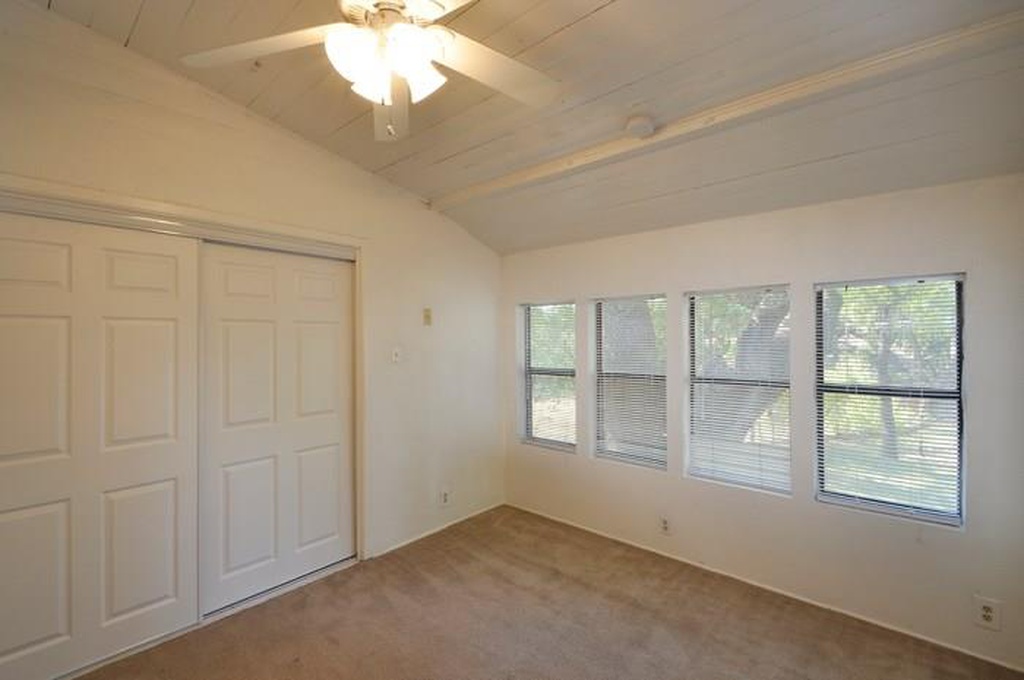 911 Duncan Ln Austin, Texas 78705