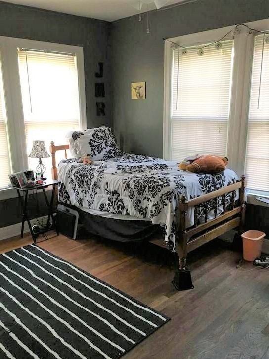 824 E 30th St, Austin, TX 78705 Austin, Texas