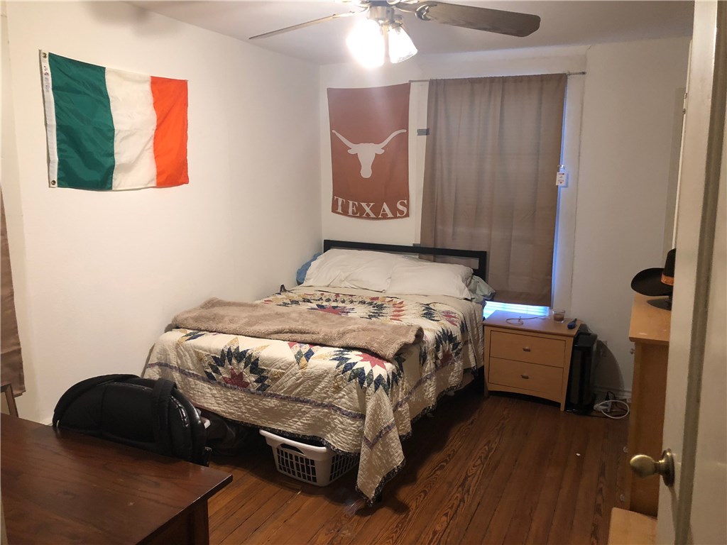 2811 Salado Austin, Texas 78705
