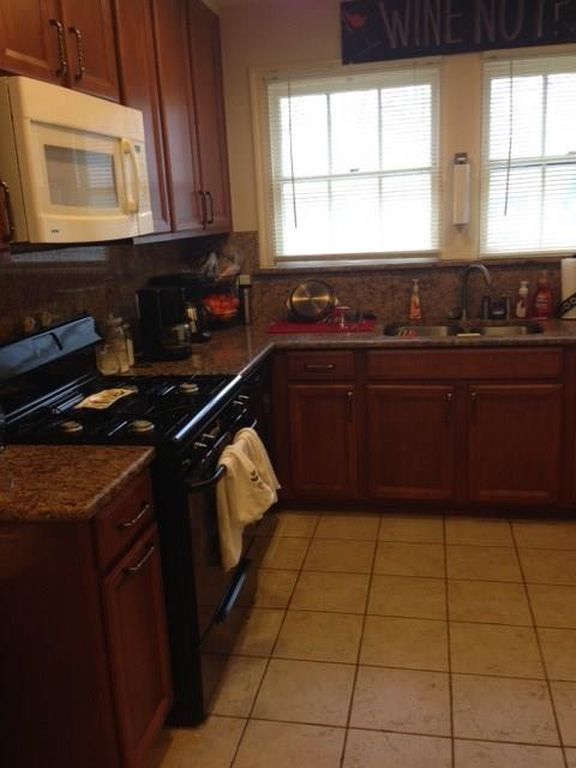 2915 Hampton Rd, Austin, TX 78705 Austin, Texas