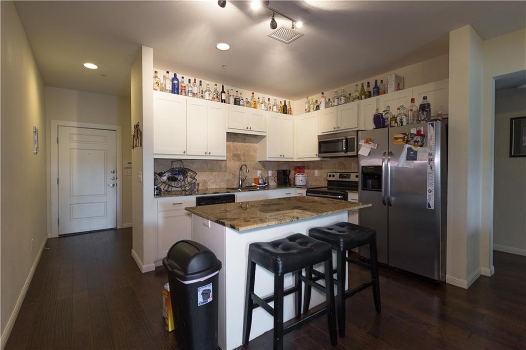 2708 San Pedro #104 Austin, Texas 78705