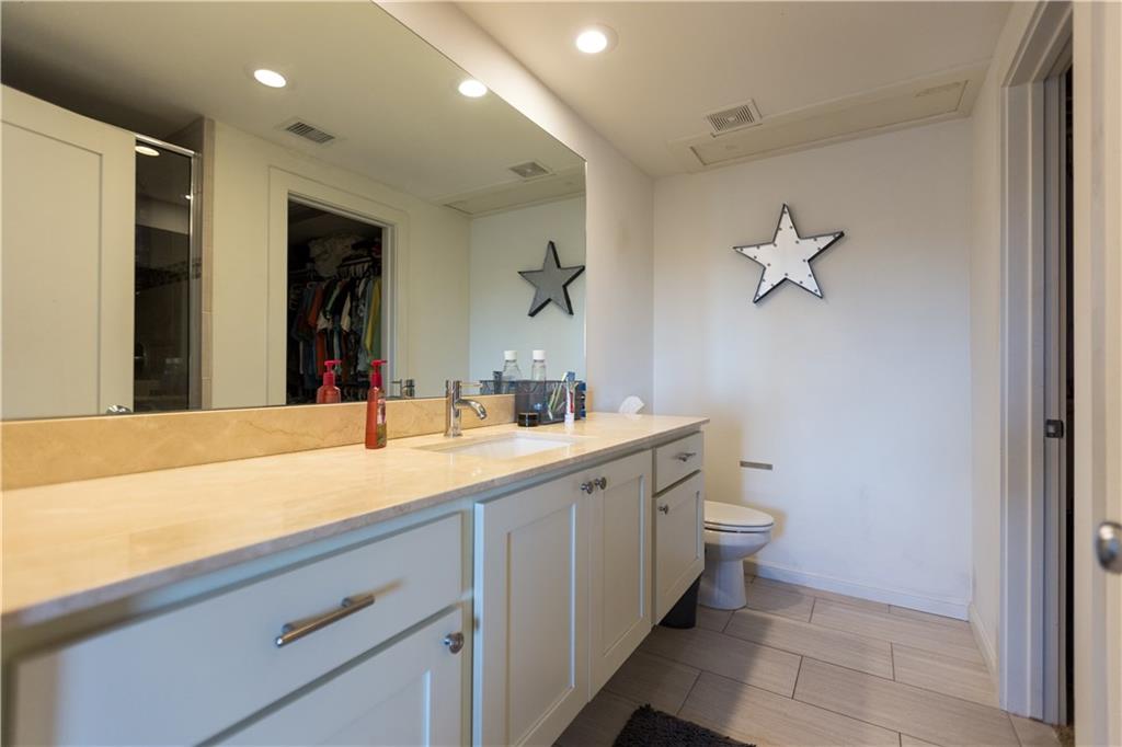 2708 San Pedro #104 Austin, Texas 78705