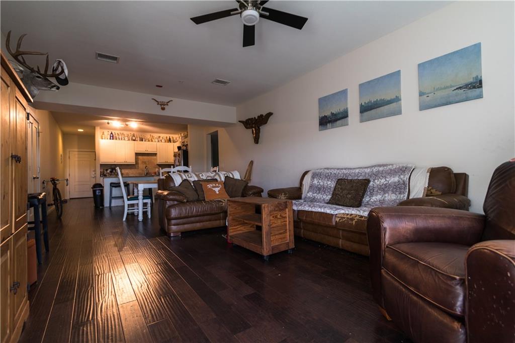 2708 San Pedro #203 Austin, Texas 78705
