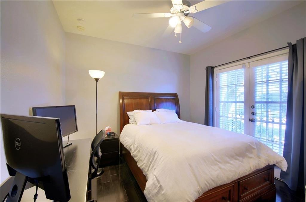 2801 Rio Grande St #302 Austin, Texas 78705