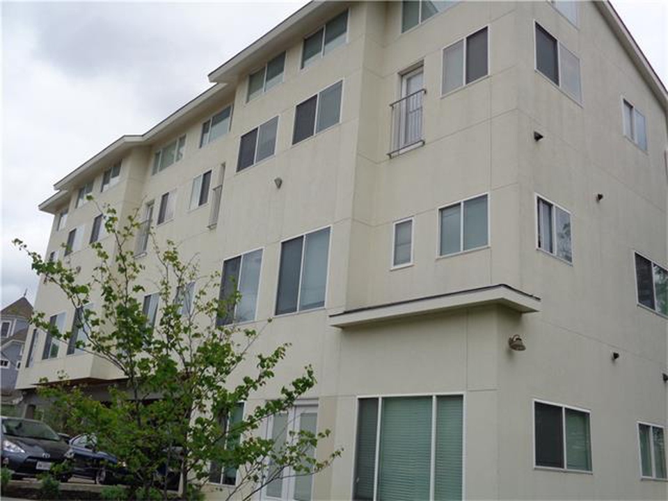 210 E 32nd # A Austin, Texas 78705